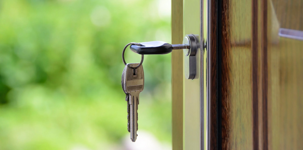 keys-in-door